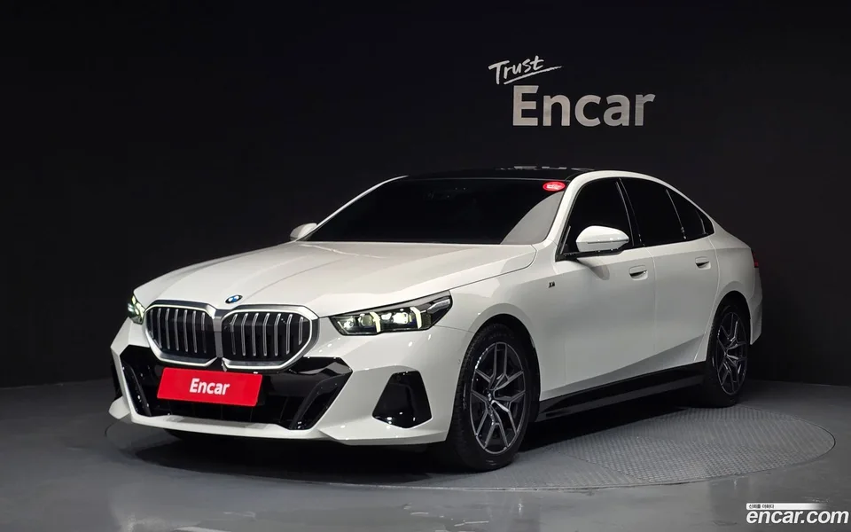 BMW 5 Series 2024