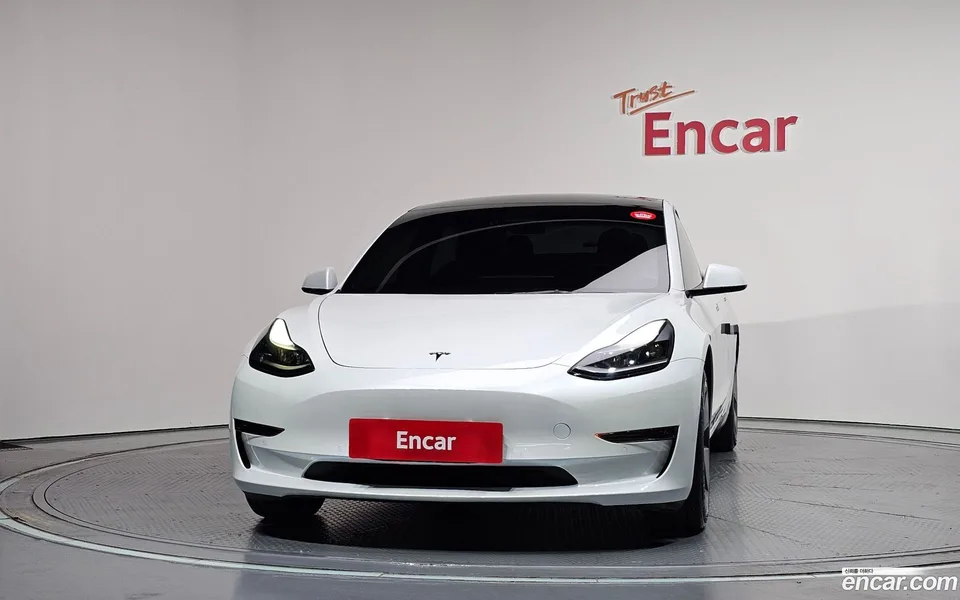 Tesla Model 3 RWD 2022 — thumbnail 3
