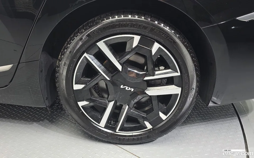 Kia K8 2.5 2WD 2024 — thumbnail 2