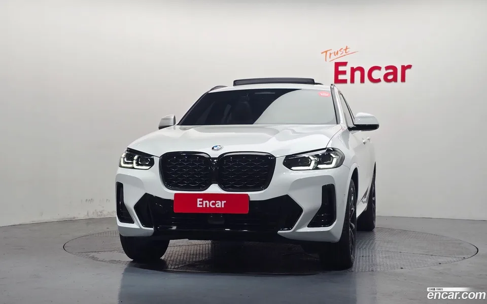 BMW X4 xDrive20i M 2025 — thumbnail 3