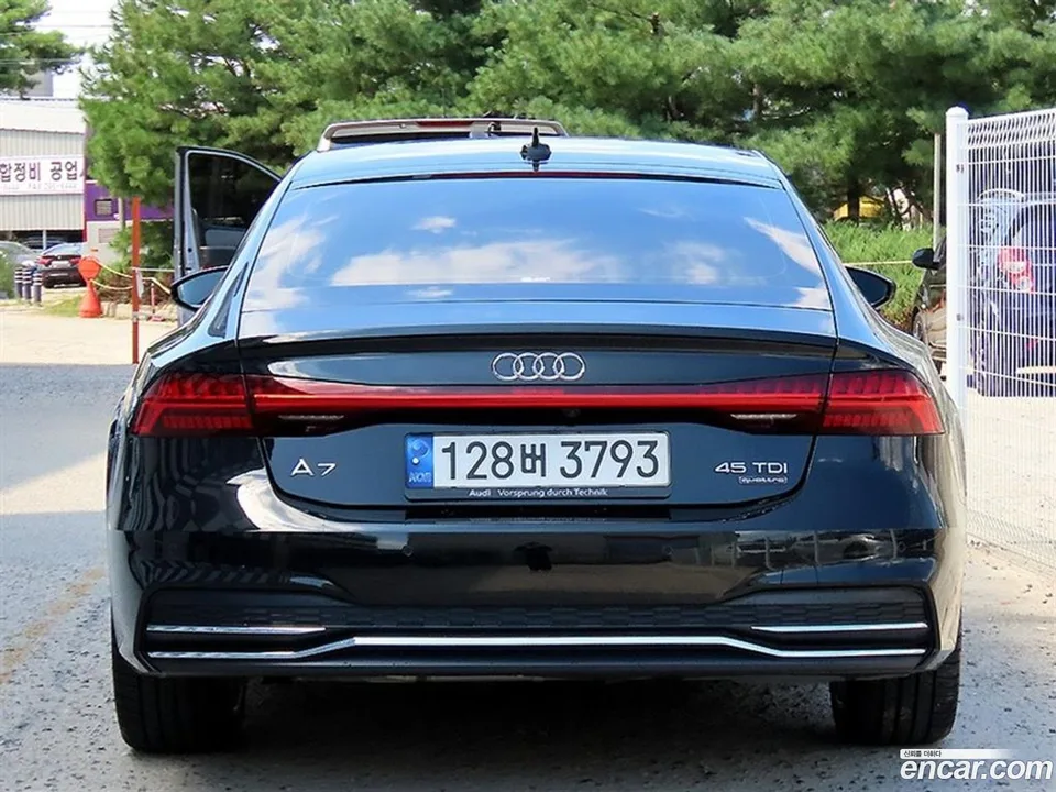 Audi A7 (4K) 45 TDI 2022 — миниатюра 4
