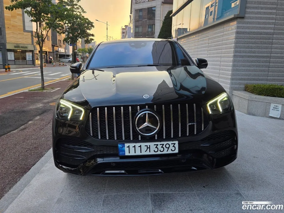 Mercedes-Benz GLE-Class 2023