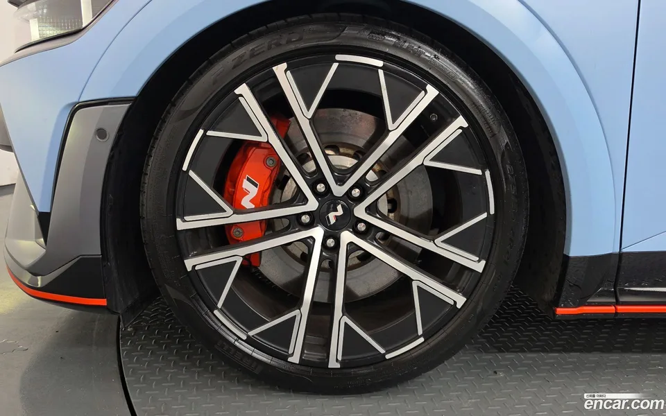 Hyundai Ioniq 5 N 2024 — thumbnail 2