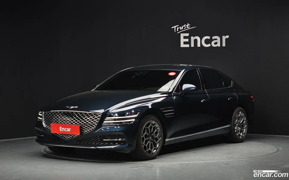 Genesis G80 3.5 AWD 2023 — photo 1, buy with delivery to Moscow