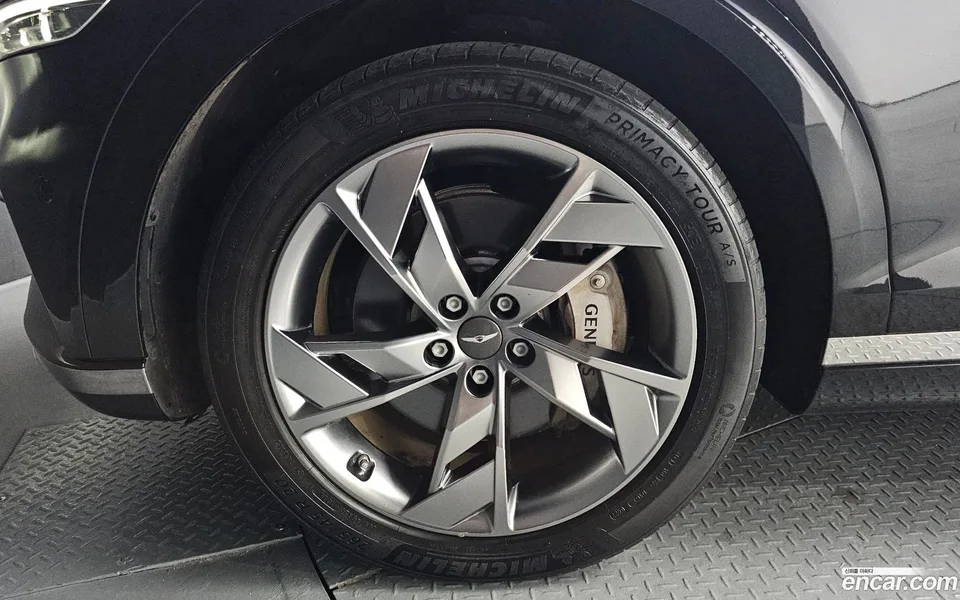 Genesis Electrified GV70 e-AWD 2022 — thumbnail 2