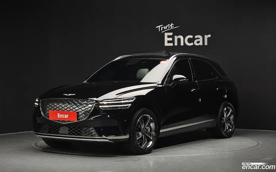 Genesis Electrified GV70 e-AWD 2022 — photo 1, buy with delivery to Moscow
