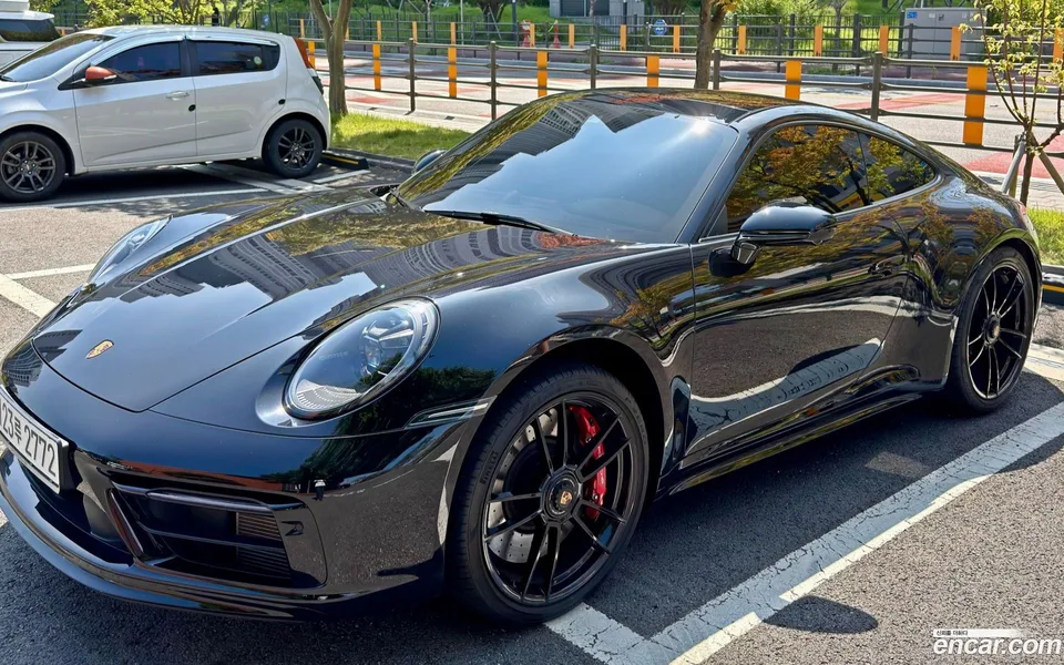 Porsche 911 (992) 4 GTS 2024 — фото 1, купить с доставкой в Москву
