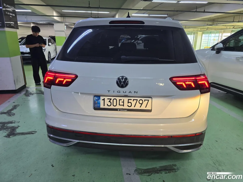 Volkswagen Tiguan 2.0 TDI 2022 — thumbnail 4