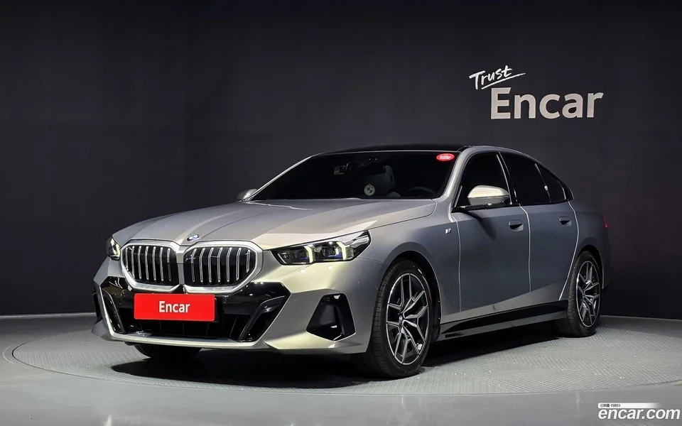 BMW 5 Series 2025