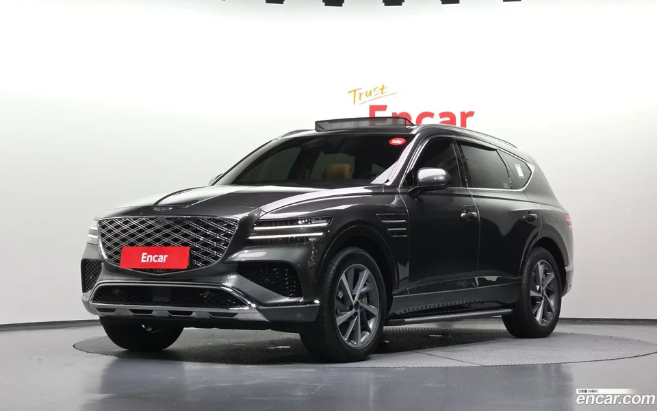 Genesis GV80 2.5T AWD 2024 — photo 1, buy with delivery to Moscow