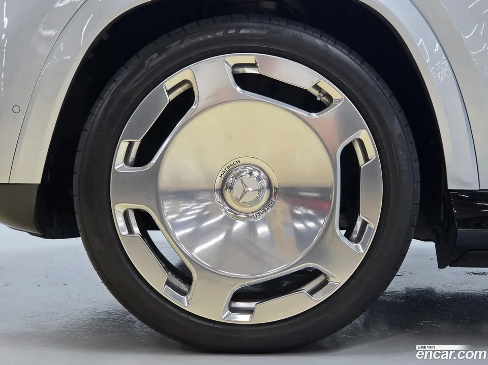Mercedes-Benz GLS-Class GLS600 4MATIC 2022 — thumbnail 2