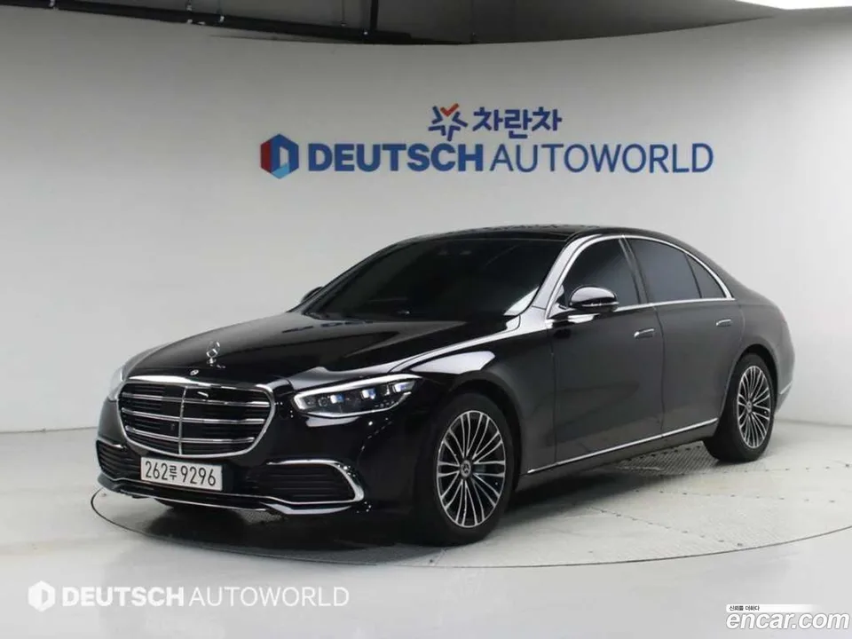 Mercedes-Benz S-Class S350 d 4MATIC 2025 — photo 1, buy with delivery to Moscow