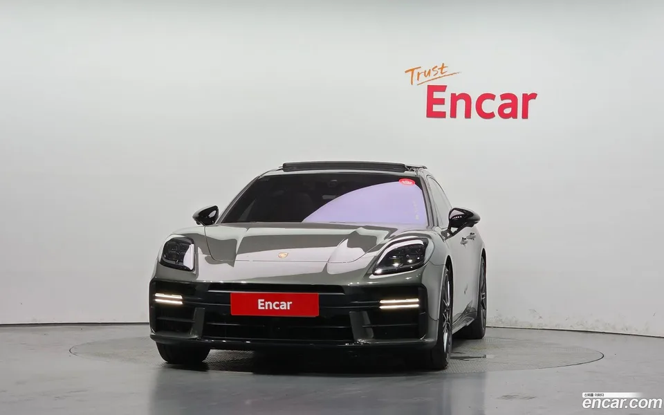 Porsche Panamera (976) 4.0 GTS 2025 — миниатюра 3