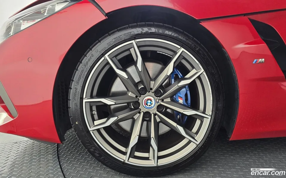 BMW Z4 M40i 2022 — thumbnail 2