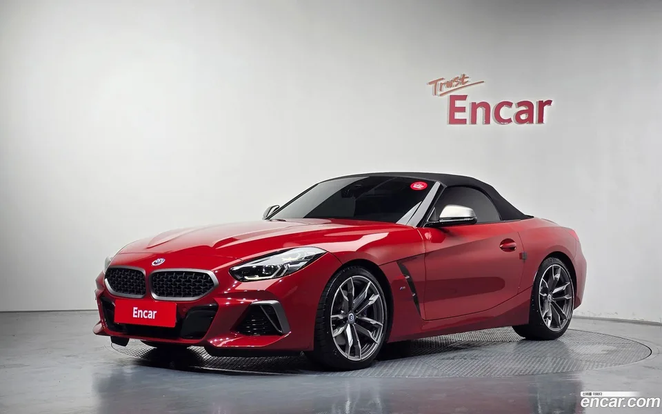 BMW Z4 M40i 2022 — photo 1, buy with delivery to Moscow