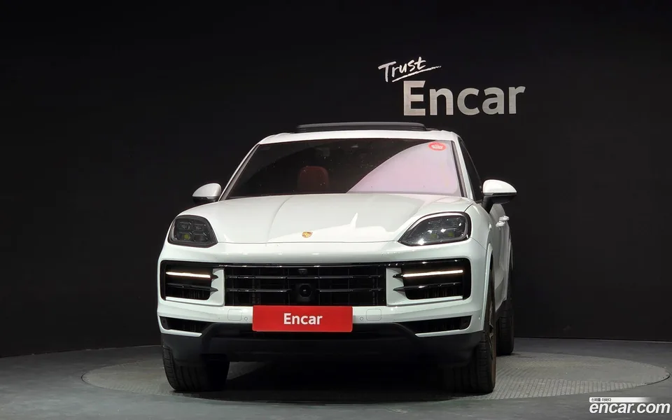 Porsche Cayenne 3.0 2025 — миниатюра 3