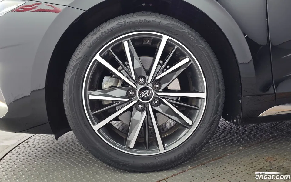 Hyundai Grandeur IG 2.5 2022 — миниатюра 2