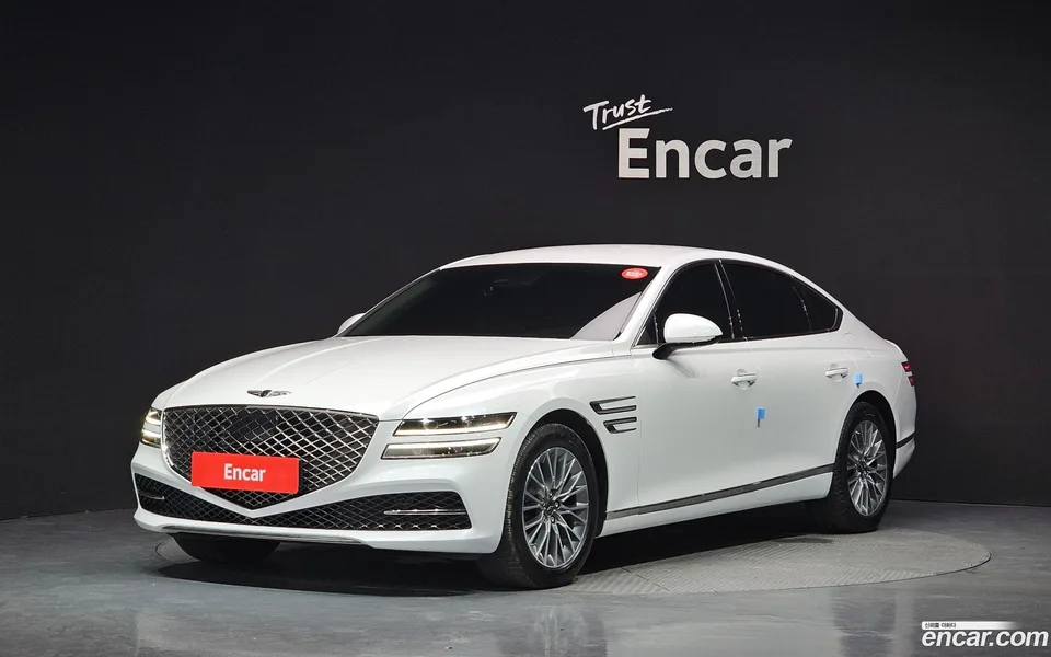 Genesis G80 2.5 2WD 2023 — photo 1, buy with delivery to Moscow