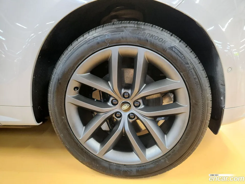 Land Rover Range Rover Sport D300 HSE 2023 — thumbnail 4