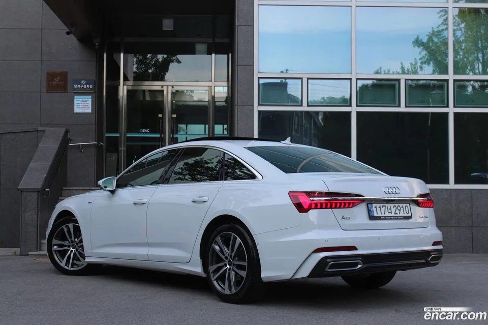 Audi A6 40 TDI 2023 — thumbnail 2