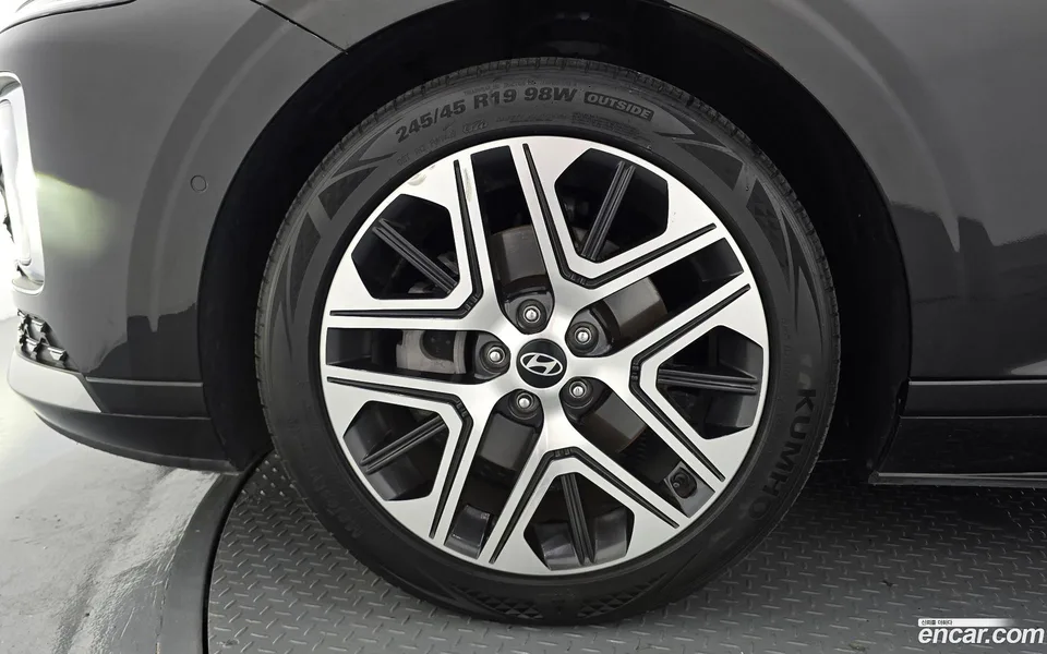 Hyundai Grandeur 2.5 2WD 2022 — thumbnail 2