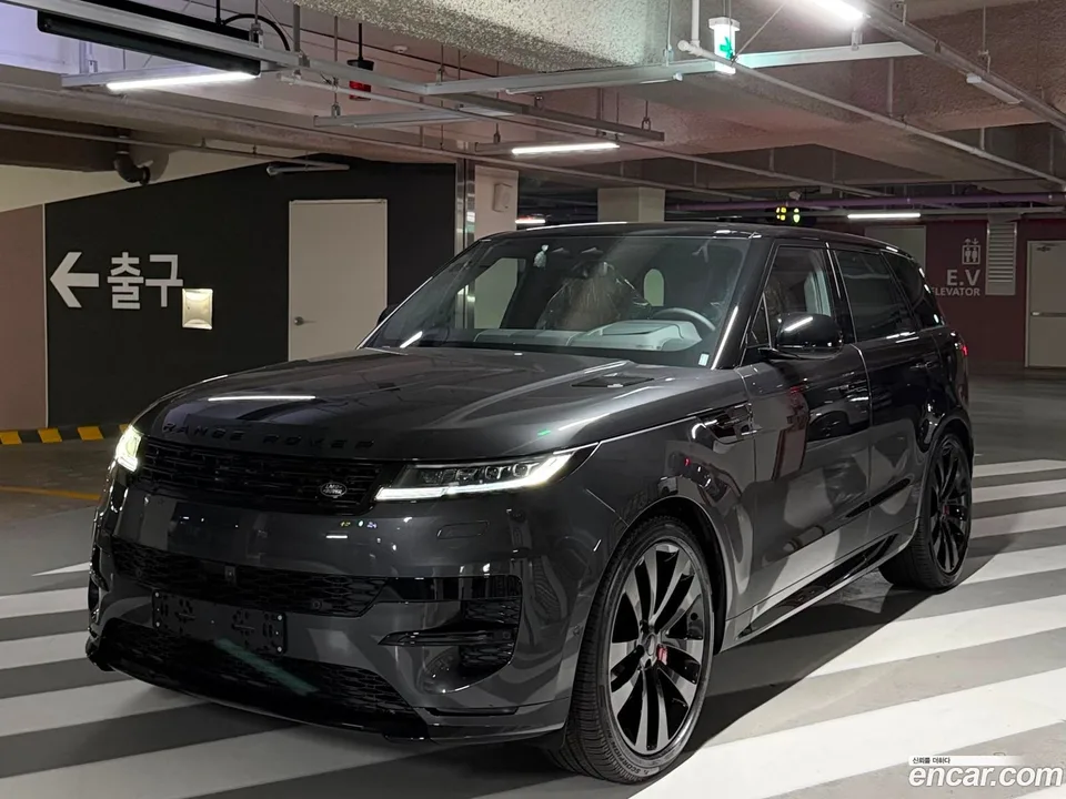 Land Rover Range Rover Sport 2026