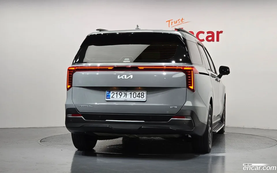 Kia Carnival HEV 9 2024 — thumbnail 4