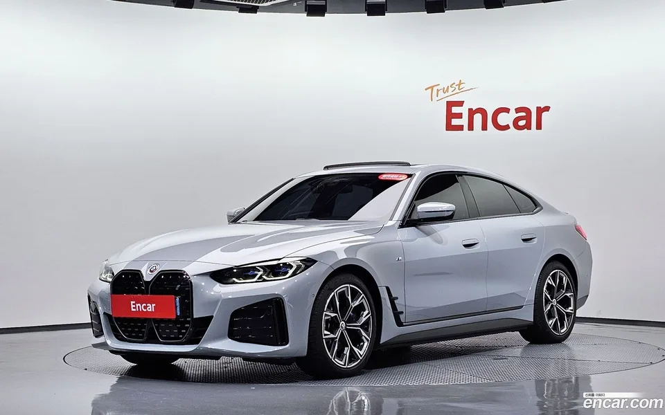 BMW i4 eDrive40 M 2023 — фото 1, купить с доставкой в Москву