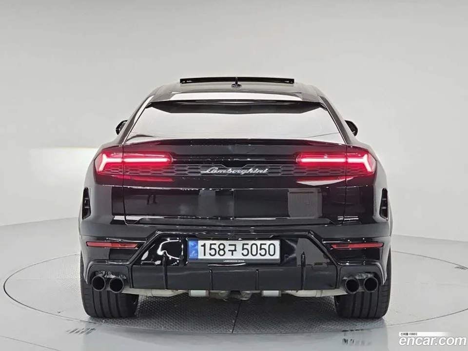 Lamborghini Urus 4.0 V8 SE 2026 — thumbnail 3
