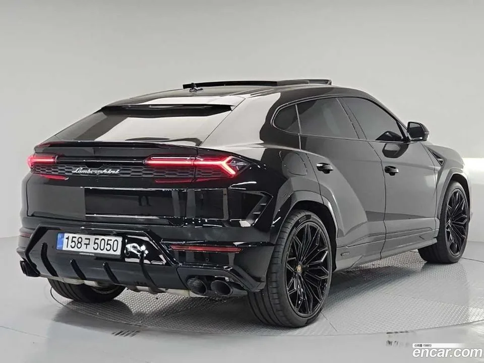Lamborghini Urus 4.0 V8 SE 2026 — thumbnail 4