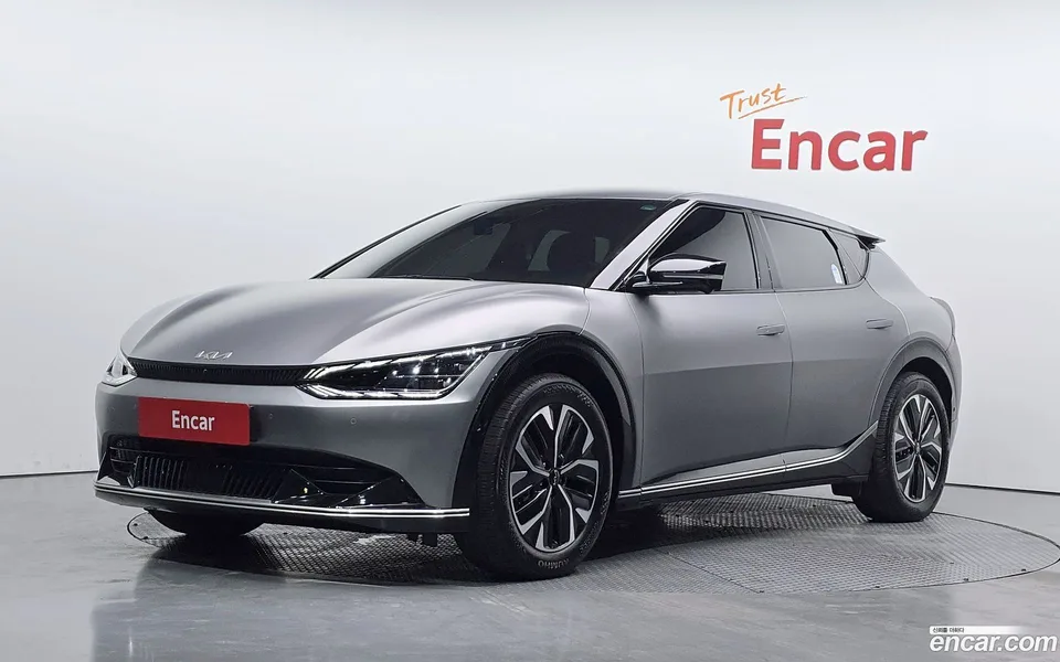 Kia EV6 2024 — photo 1, buy with delivery to Moscow