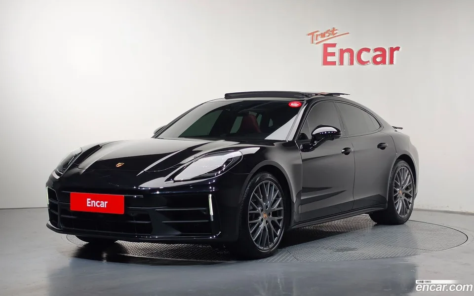 Porsche Panamera (976) 2.9 AWD 2025 — photo 1, buy with delivery to Moscow