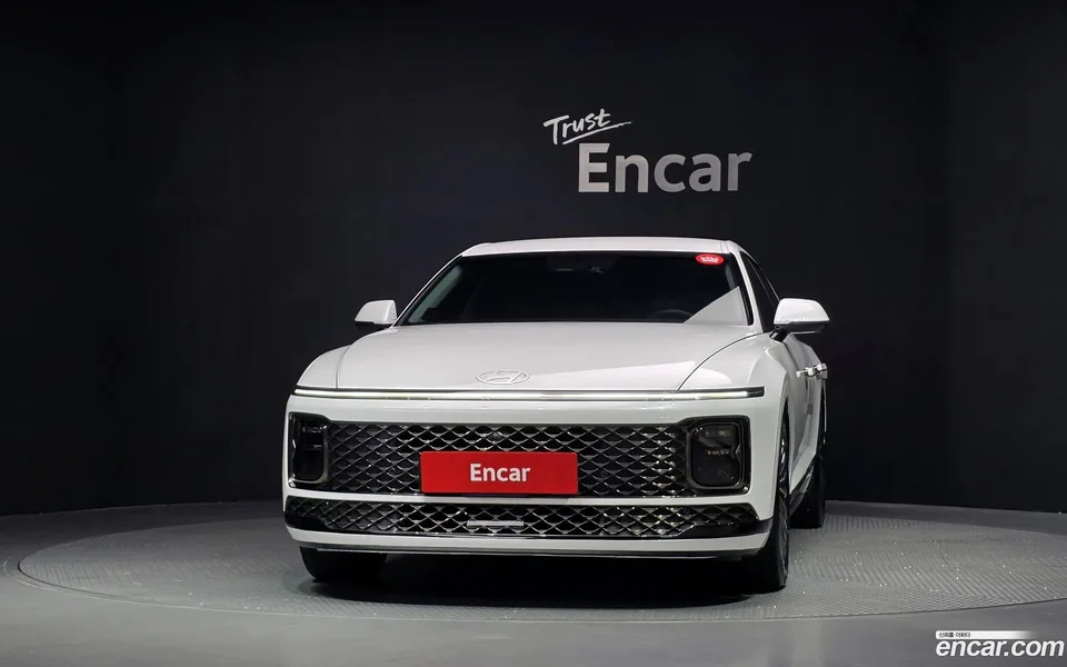 Hyundai Grandeur Hybrid 2025 — thumbnail 3