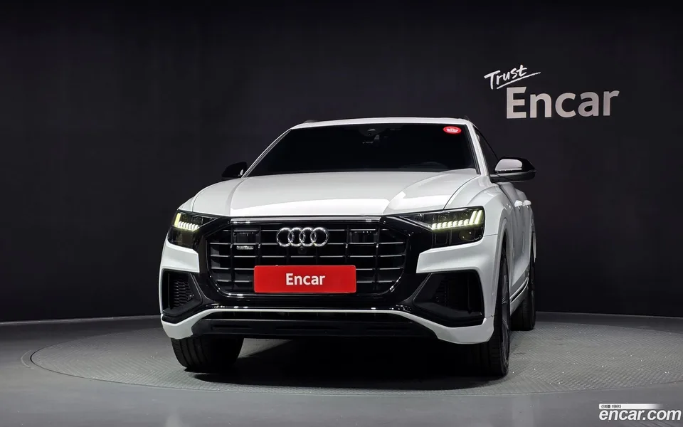 Audi Q8 (4M) 55 TFSI 2022 — thumbnail 3