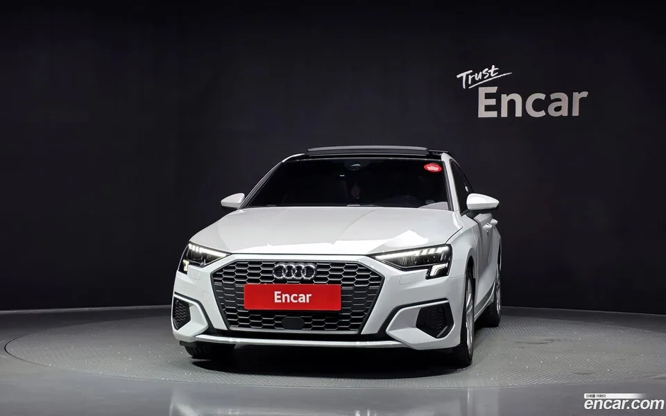 Audi A3 (8Y) 40 TFSI 2022 — thumbnail 3