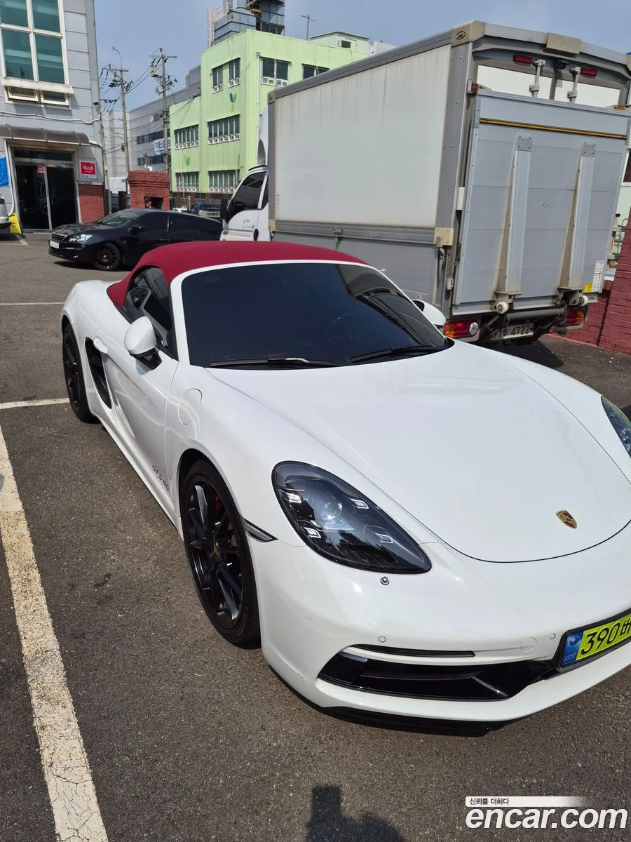 Porsche 718 Boxster 4.0 GTS 2023 — thumbnail 3