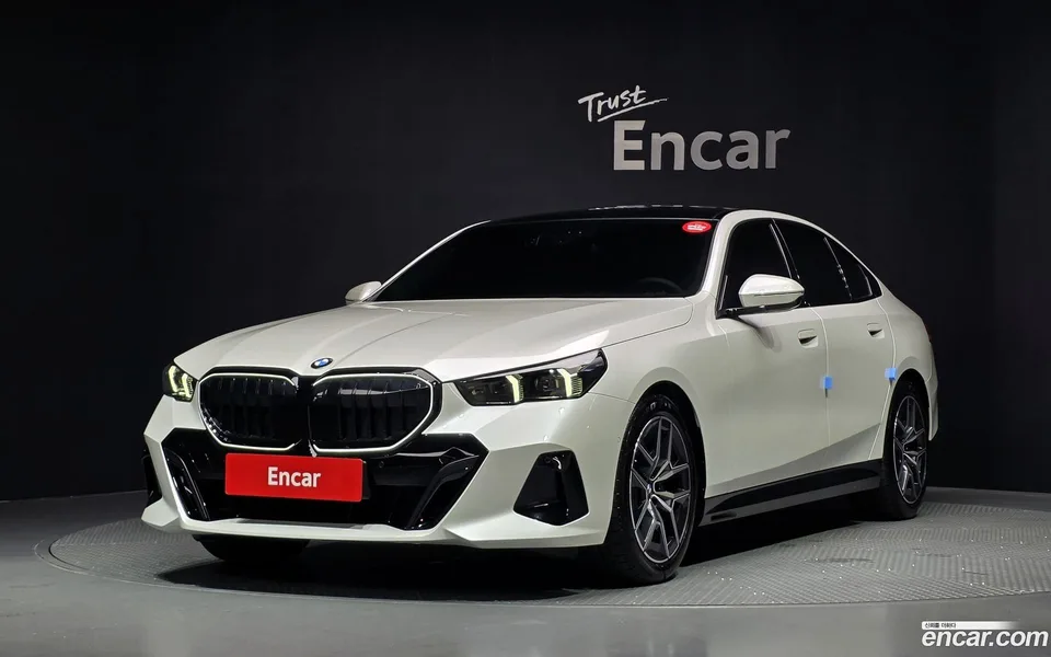 BMW 5 Series 2025