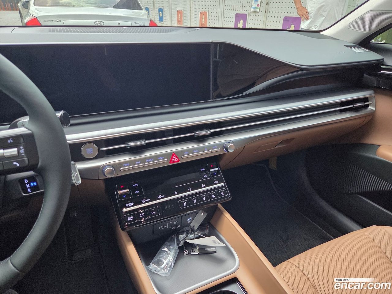 Hyundai Grandeur Hybrid 2026 — 4