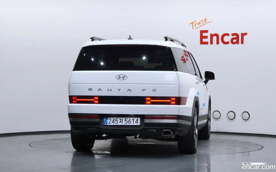 Hyundai SantaFe 2.5T 2WD 2023 — thumbnail 4
