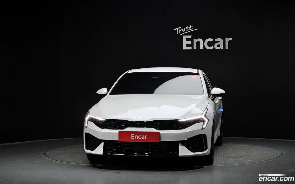 Kia K5 2.0 2026 — thumbnail 3