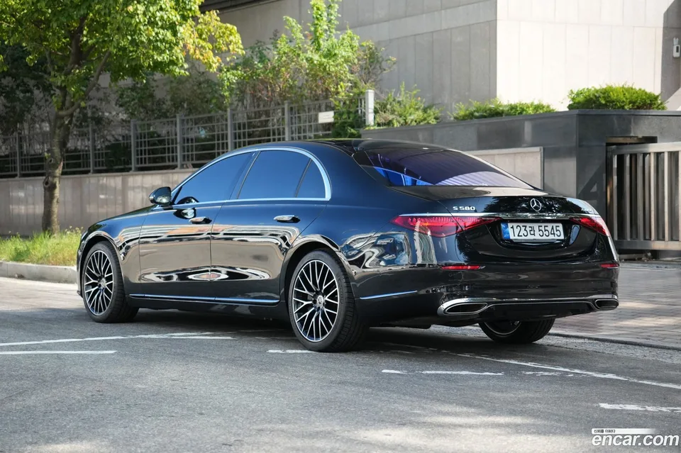 Mercedes-Benz S-Class S580L 4MATIC 2022 — thumbnail 2