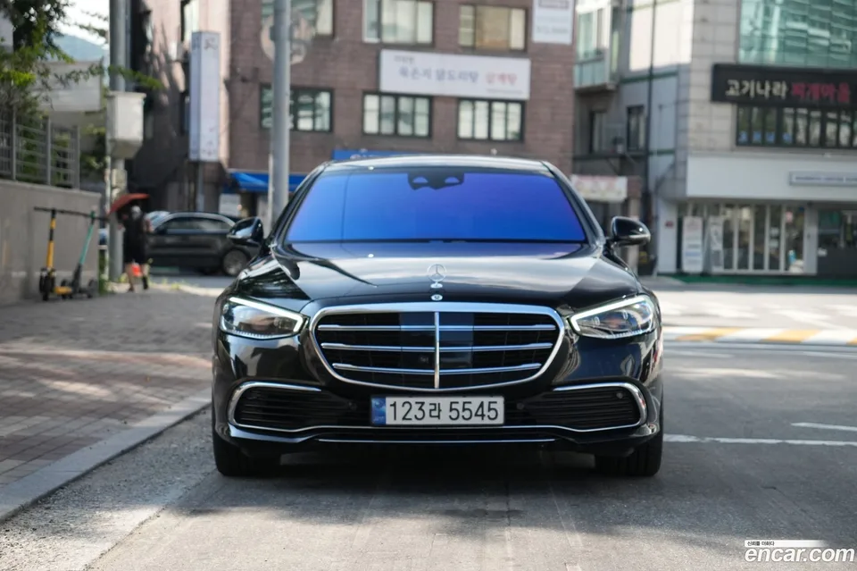 Mercedes-Benz S-Class S580L 4MATIC 2022 — photo 1, buy with delivery to Moscow