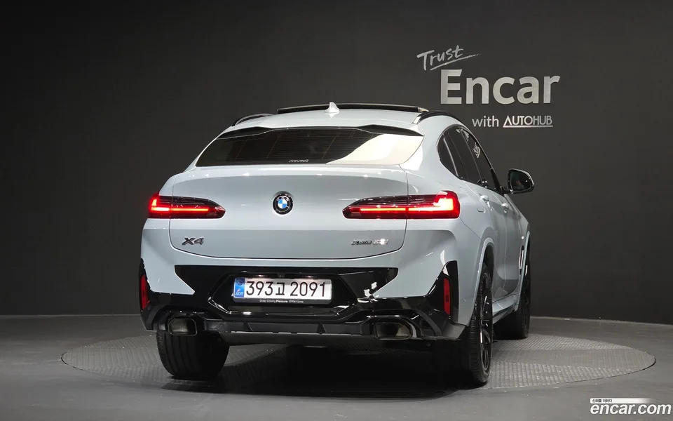 BMW X4 xDrive20i M 2025 — thumbnail 4