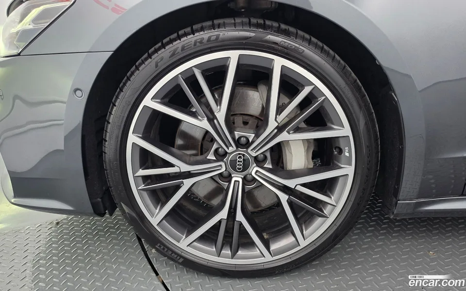 Audi A7 (4K) 55 TFSI 2025 — thumbnail 2