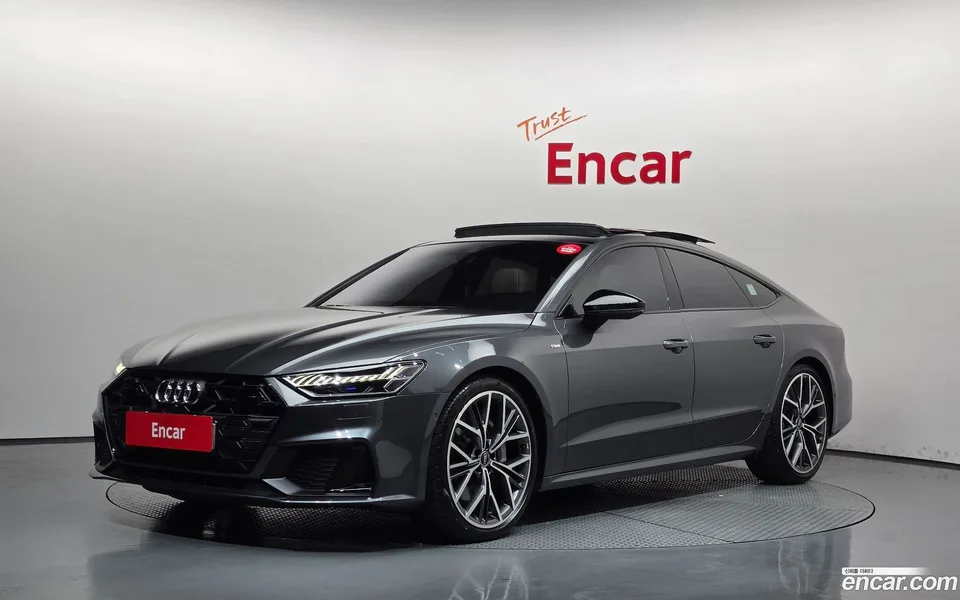 Audi A7 (4K) 55 TFSI 2025 — photo 1, buy with delivery to Moscow