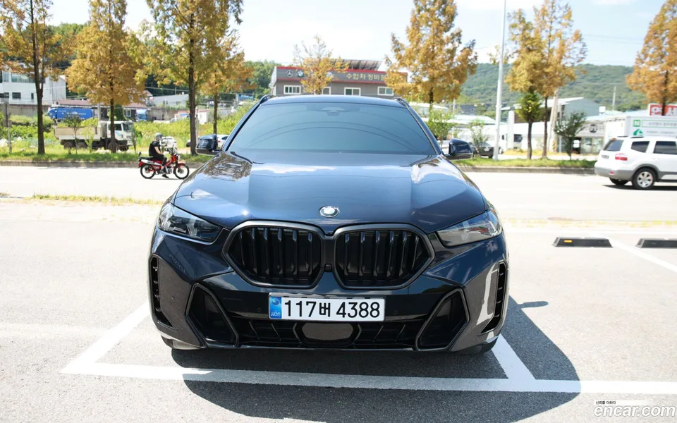 BMW X6 xDrive40d M 2026 — миниатюра 3