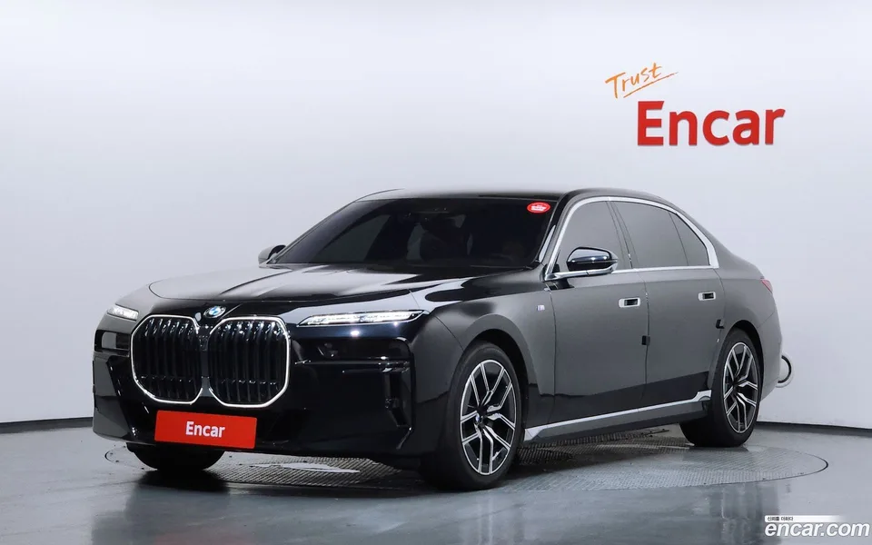 BMW 7 Series 2024