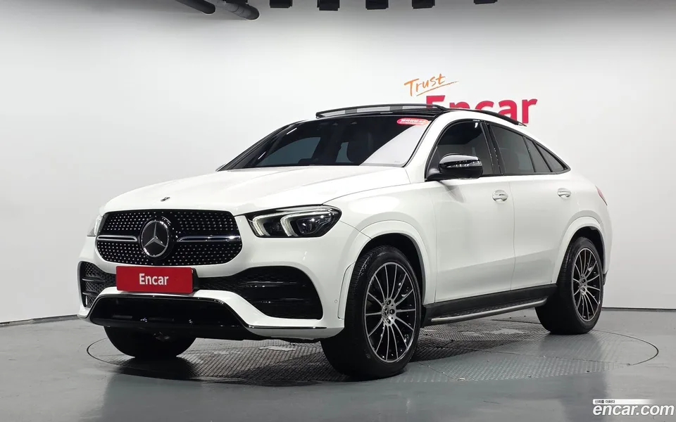 Mercedes-Benz GLE-Class GLE400d 4MATIC 2022 — photo 1, buy with delivery to Moscow