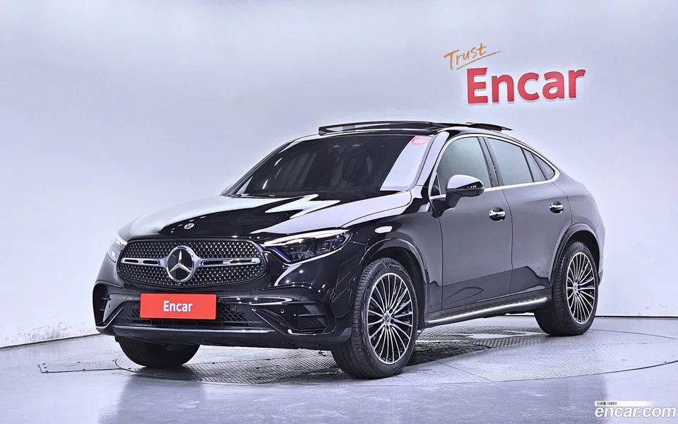 Mercedes-Benz GLC-Class GLC300 4MATIC 2023 — photo 1, buy with delivery to Moscow