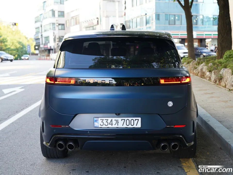 Land Rover Range Rover Sport P635 SV 2025 — thumbnail 4